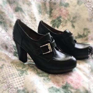 Sofft Chic and Classy Nickelby High Heel Shoe