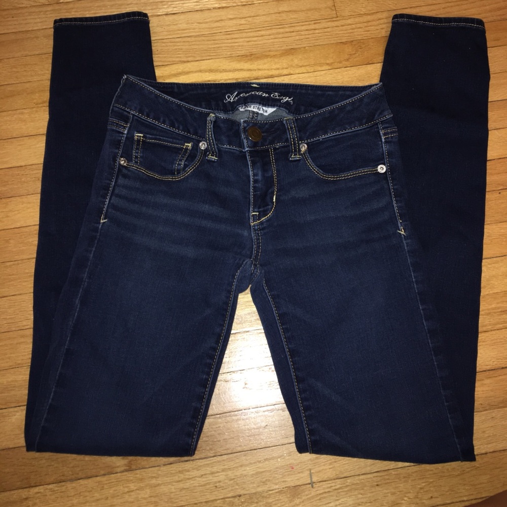 American eagle dark jeans
