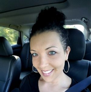 Meet your Posher, Tiffany