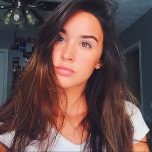 Meet your Posher, Kelcy