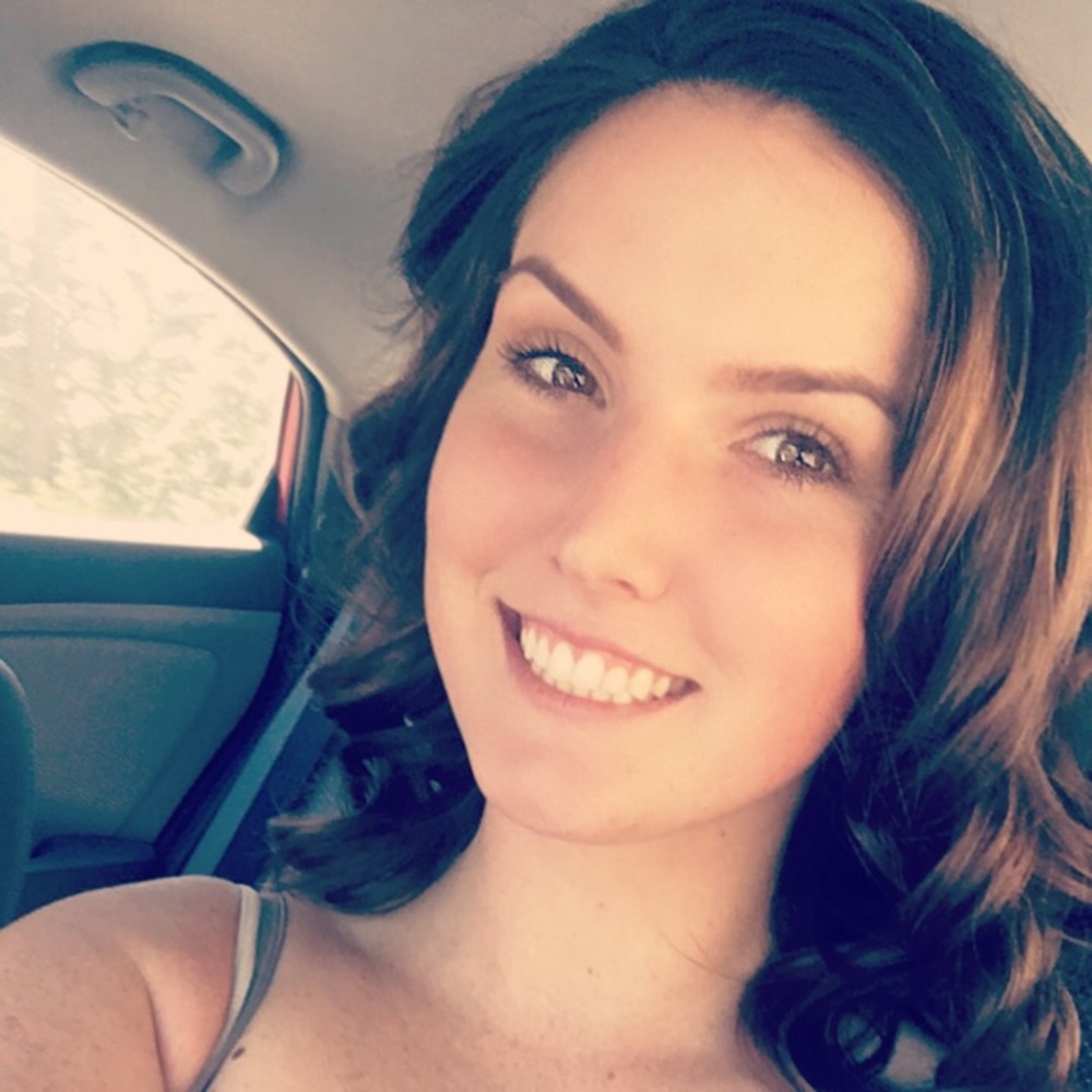 Meet your Posher, Dana