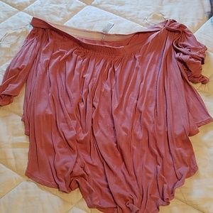 Sholders free Top