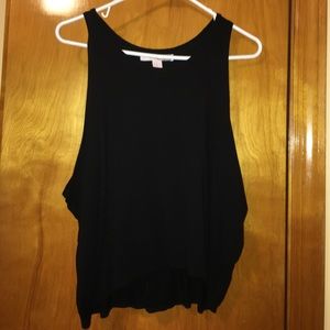 Great black top. Barley worn.