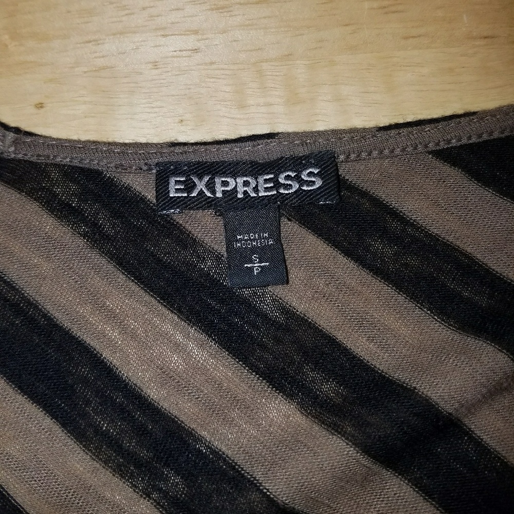 Express blouse. - Picture 5 of 8