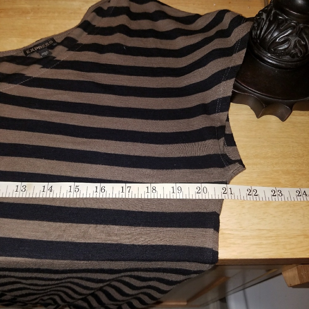 Express blouse. - Picture 8 of 8