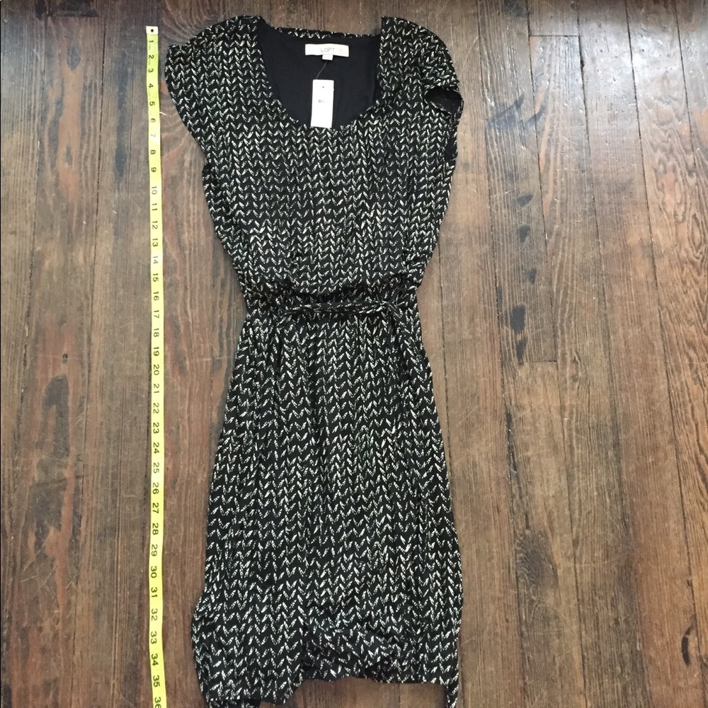 Black and white patterned dress