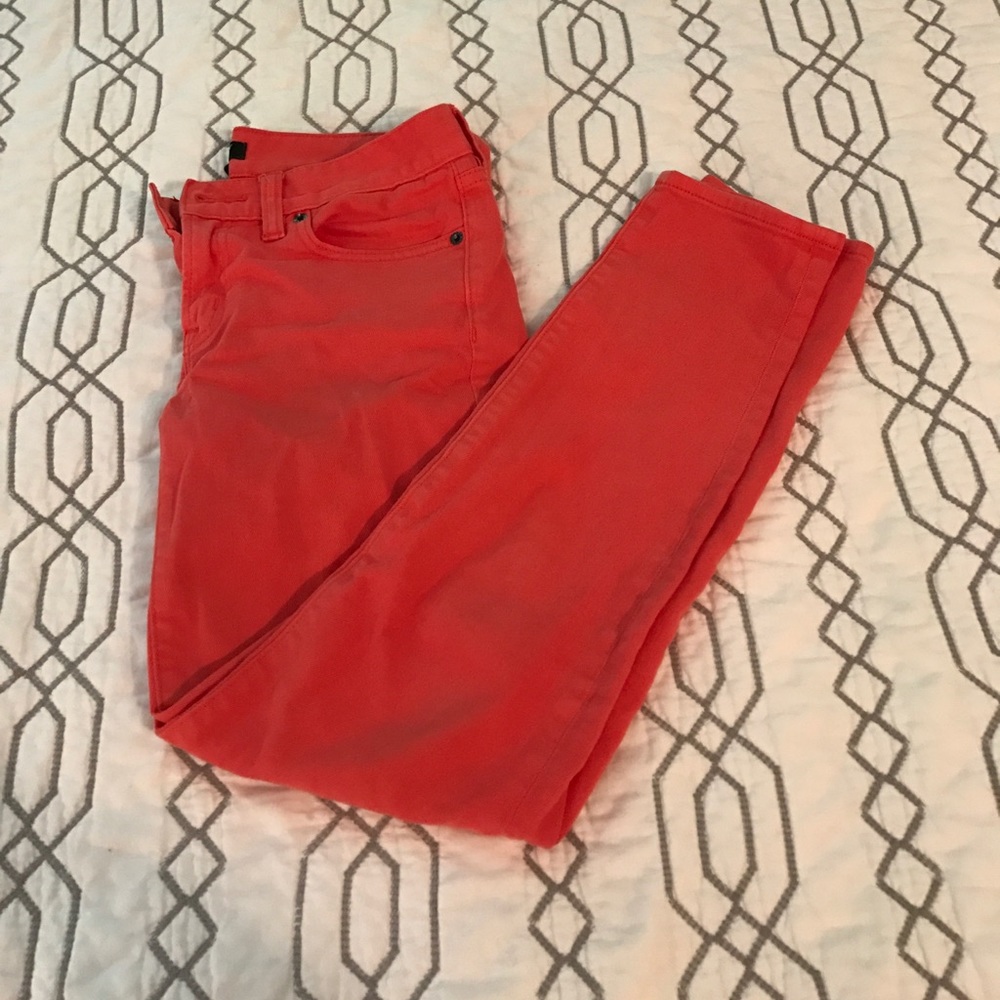 Size: 25. Coral JCREW jeans.