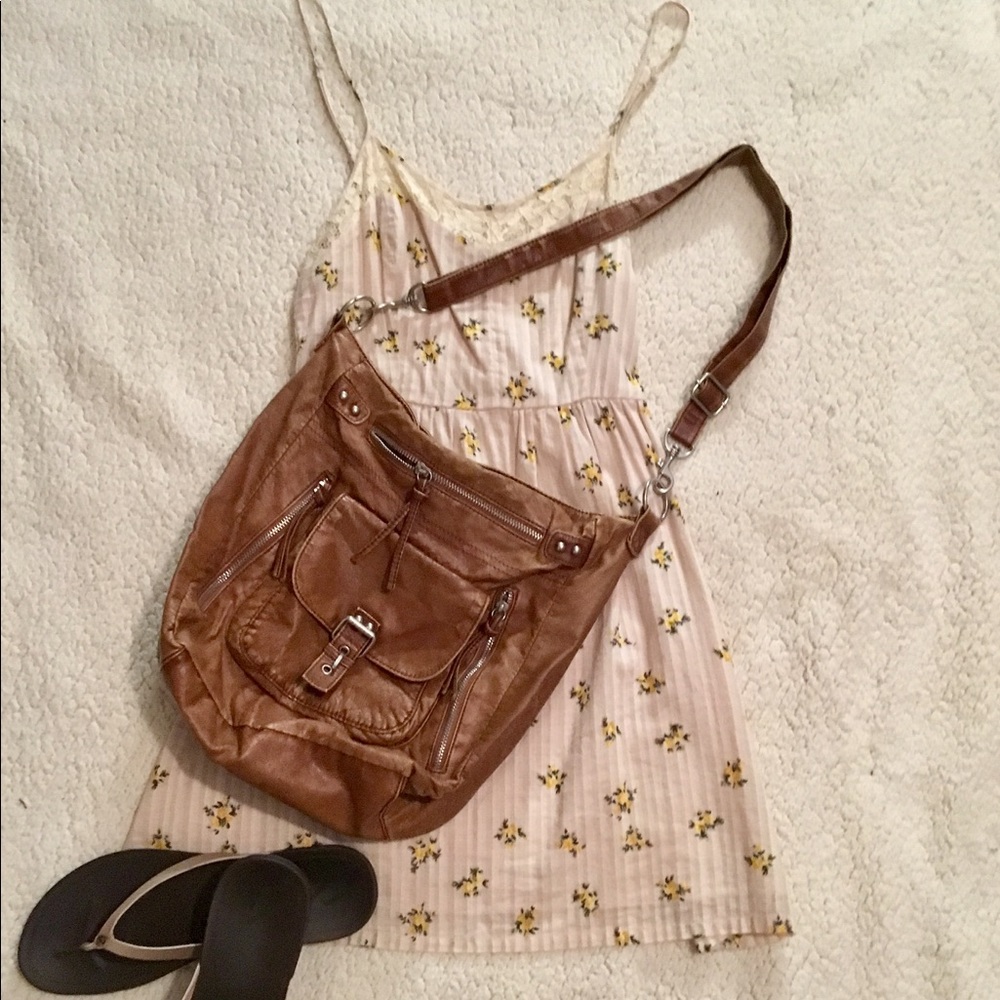 Crossbody purse