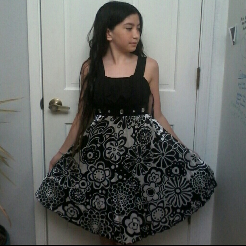 Black  & White Floral  Party Dress