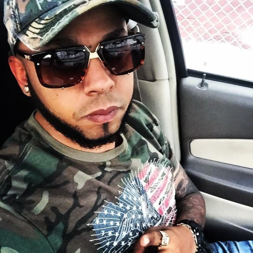 Meet your Posher, Claudio