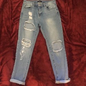 FOREVER 21 Light Wash Mom Jeans