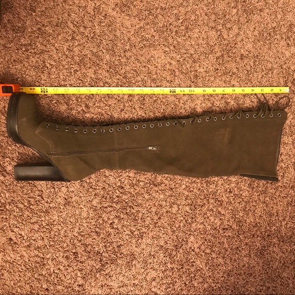 Aldo Thigh High boots (SOLD) - Picture 4 of 6