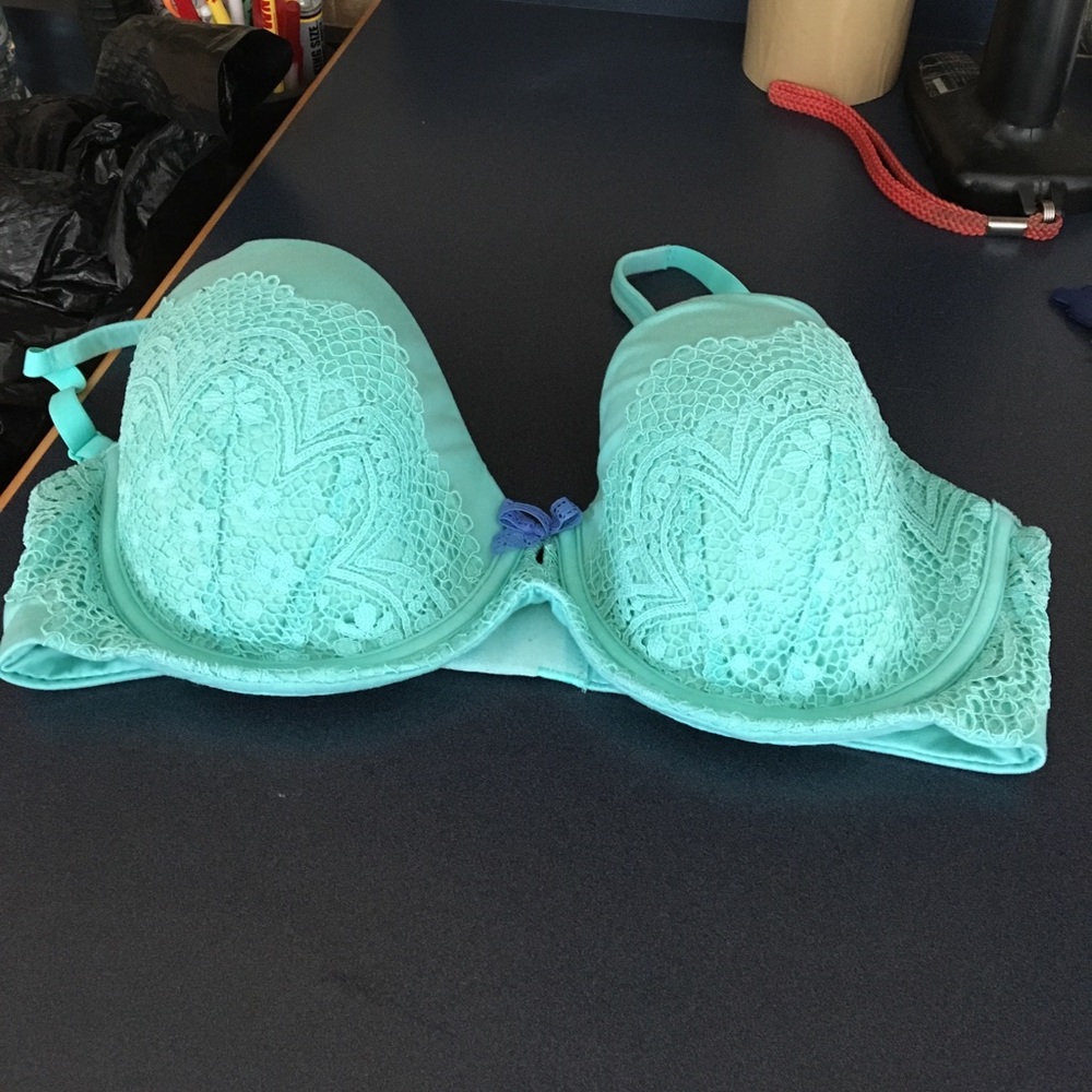 Victoria secret body by Victoria