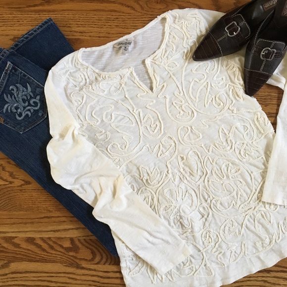 Lucky Brand Tops - LUCKY Brand Long Sleeve Tee