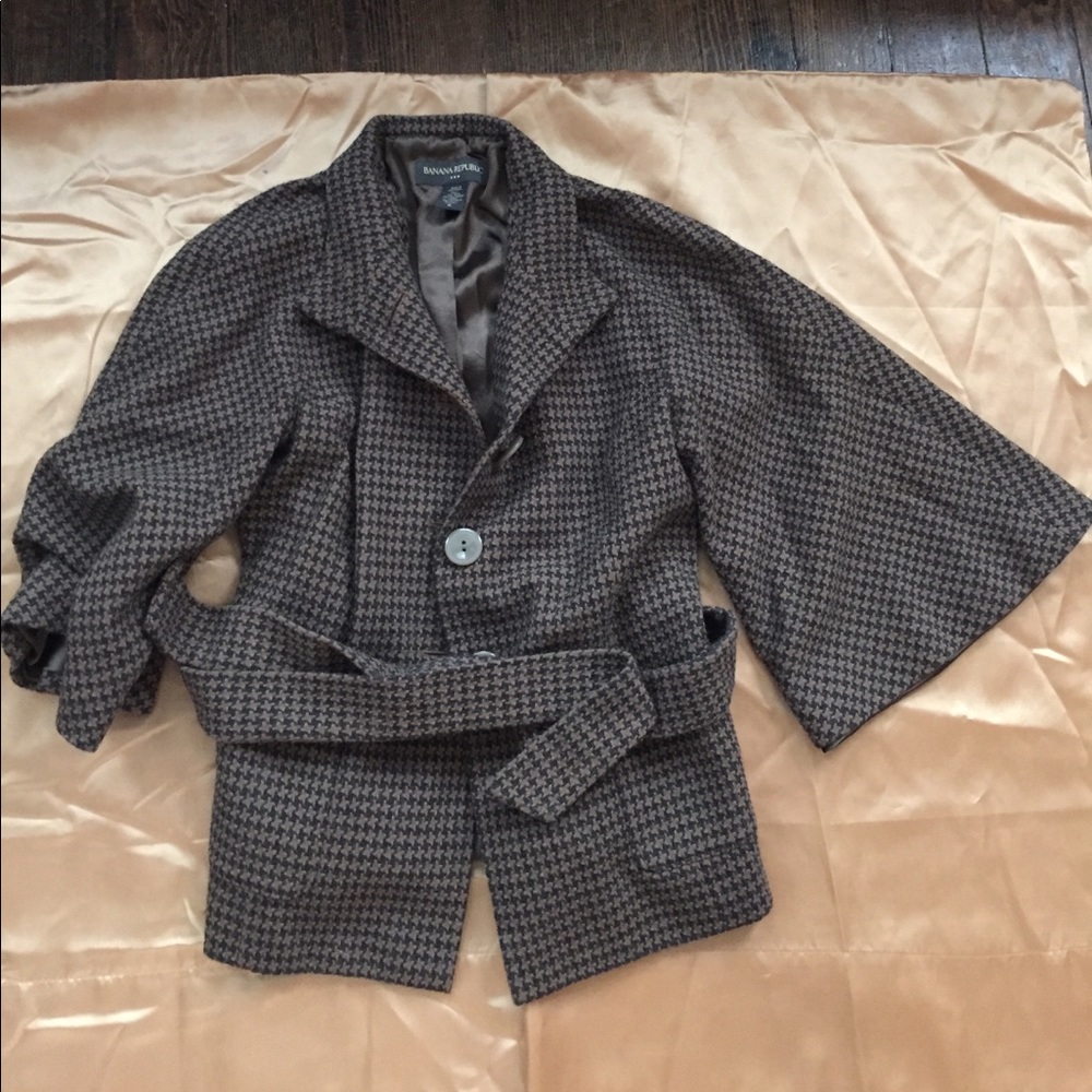 Houndstooth cape/coat from banana republic