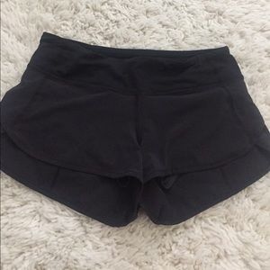 Lululemon speed shorts (black)