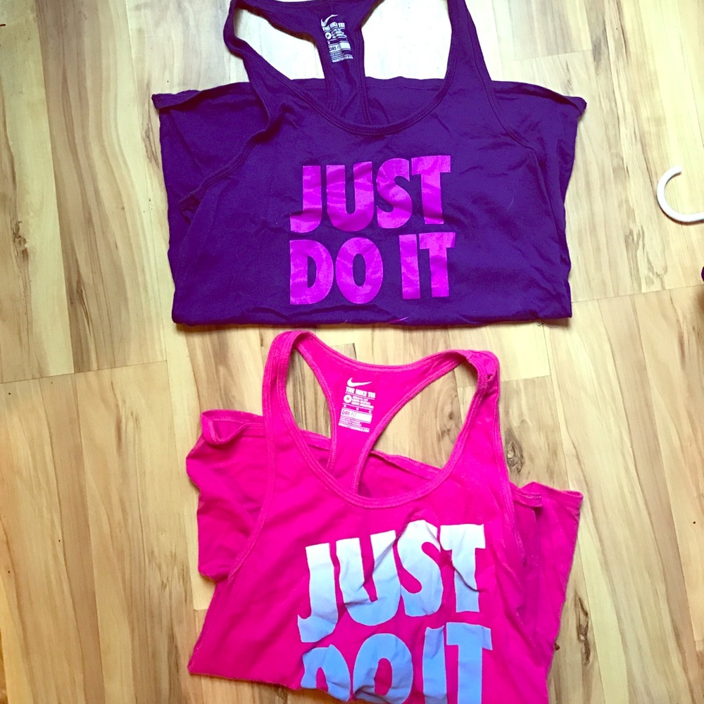 Nike tanks
