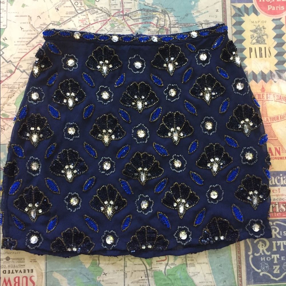 Beautiful Yuni Kim sequin/beaded mini!