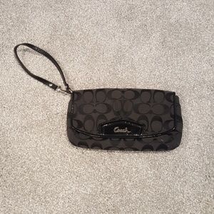 Coach | Wristlet