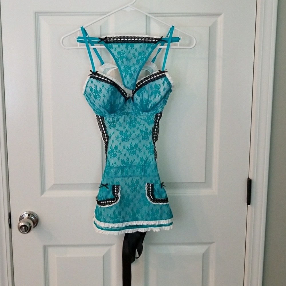 Victoria's secret 34c baby doll lace teal & black