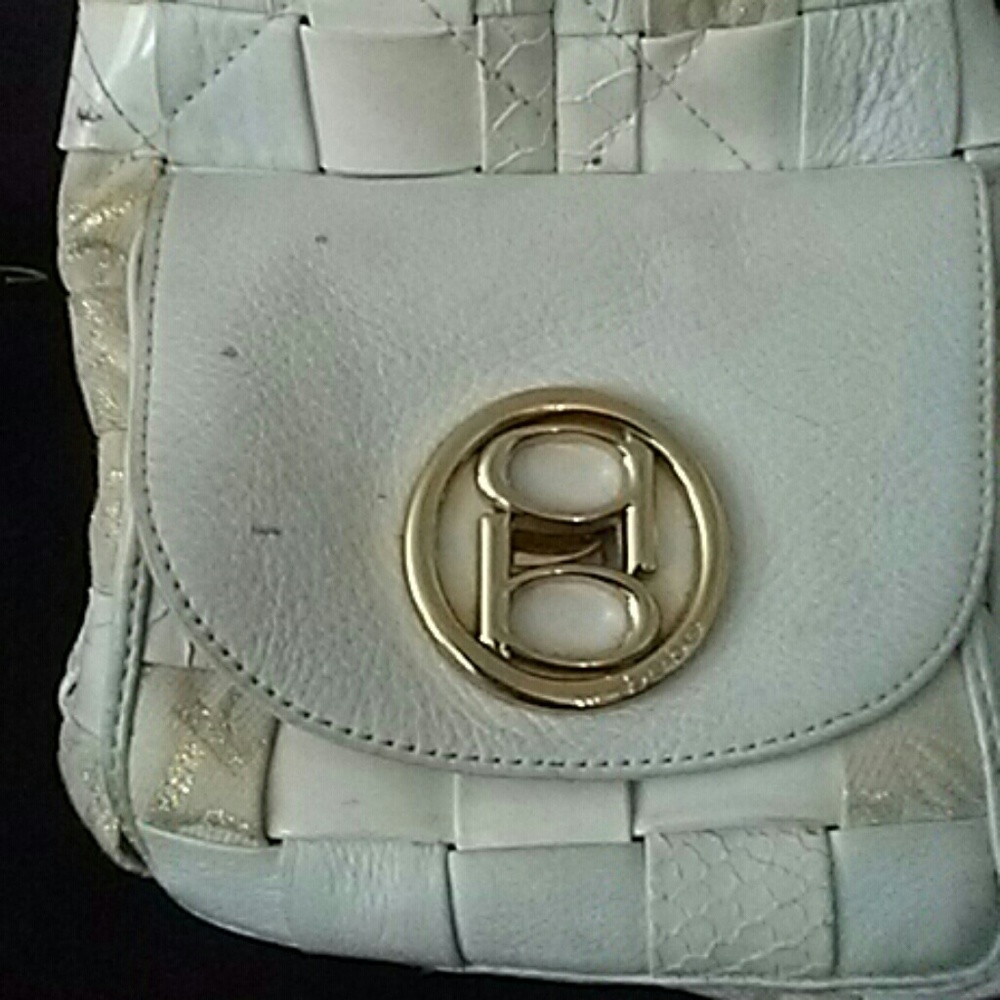 *BEAUTIFUL BEBE PURSE* - Picture 4 of 6