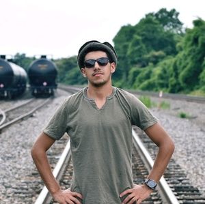 Meet your Posher, Javid