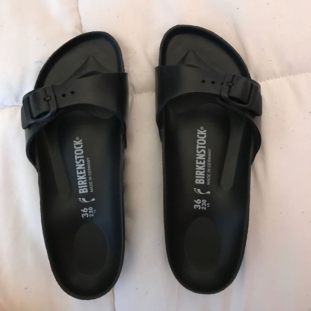 New birks, ordered them and they didn't fit!!