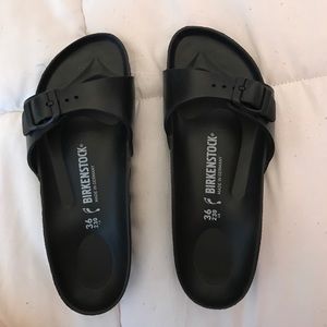 New birks, ordered them and they didn't fit!!