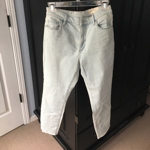 Ann Taylor loft light wash jeans