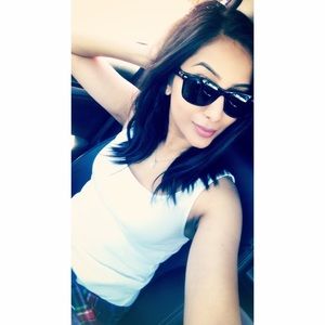 Meet your Posher, Shivani