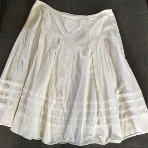 Banana Republic White Linen Skirt