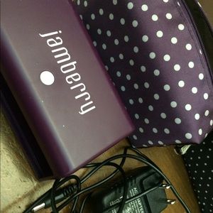 Jamberry TruShine gel lamp and Thirty One case!