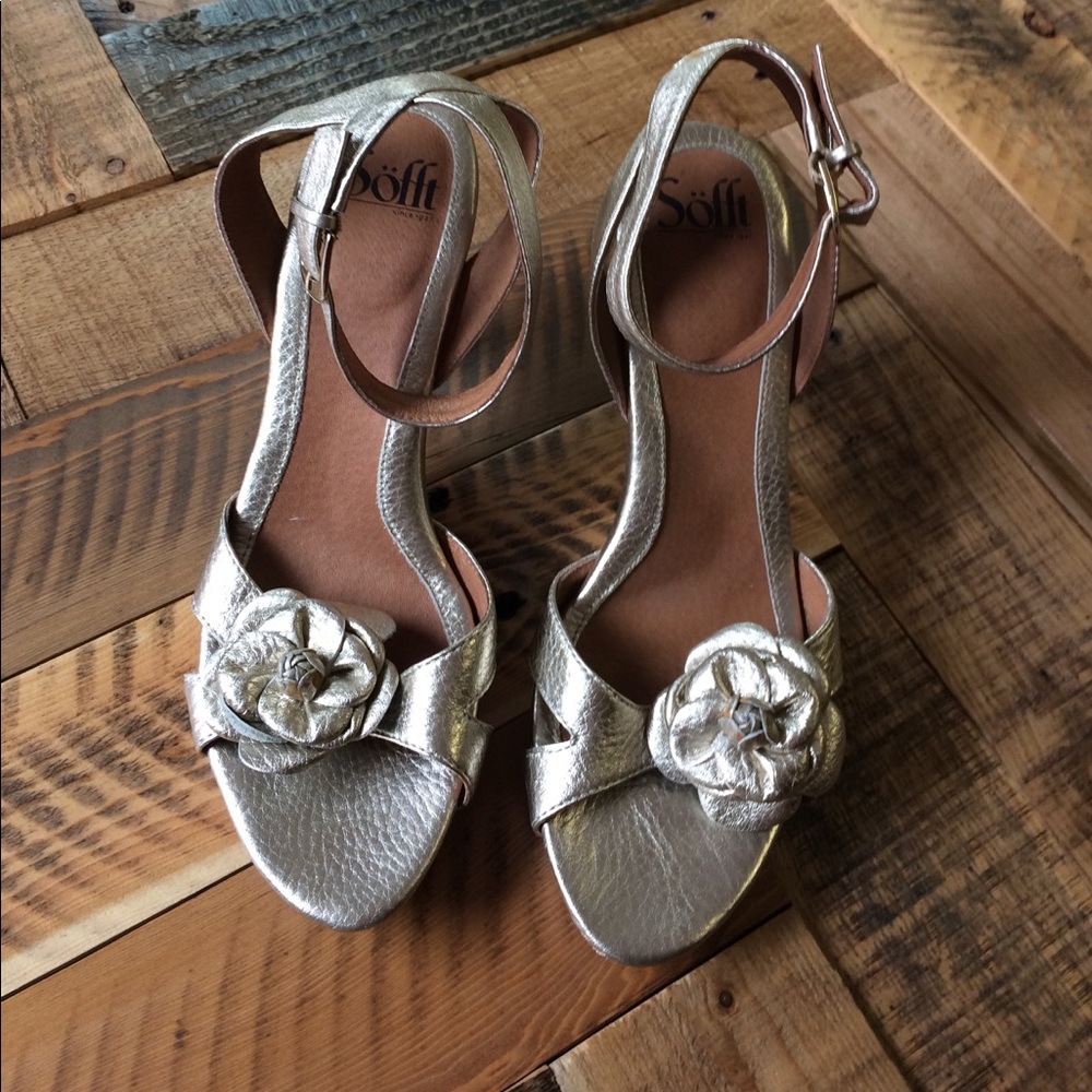 Sofft Gold High Heels