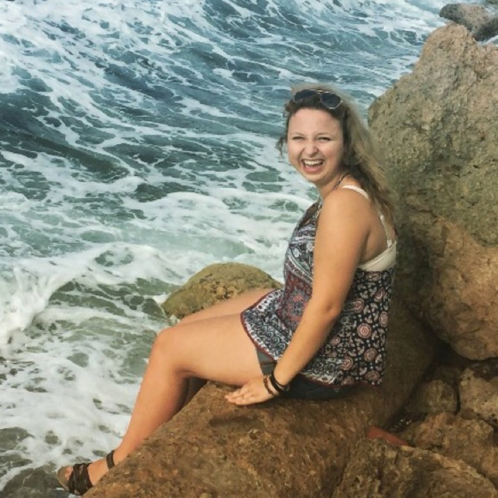 Meet your Posher, Alessandra