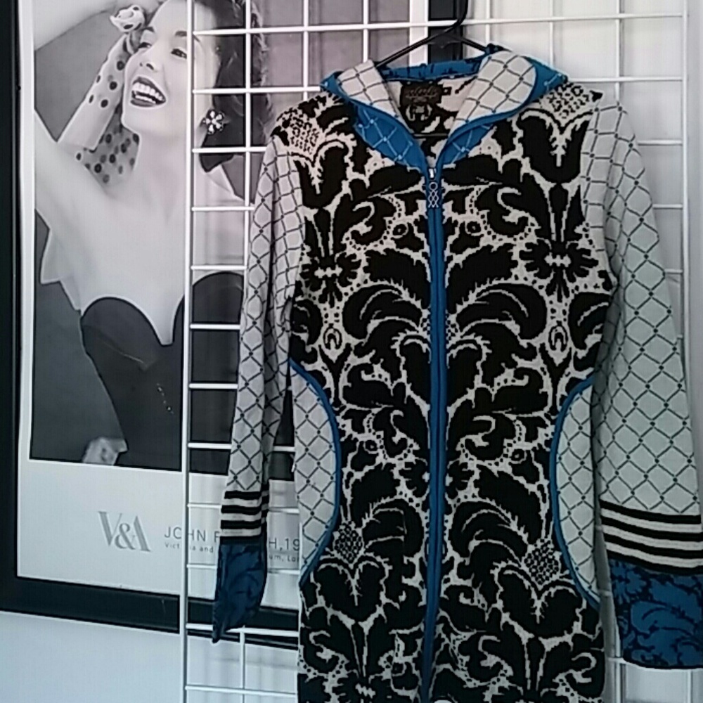 NWT- Sporty Chic Full Zip Hooded Sweater