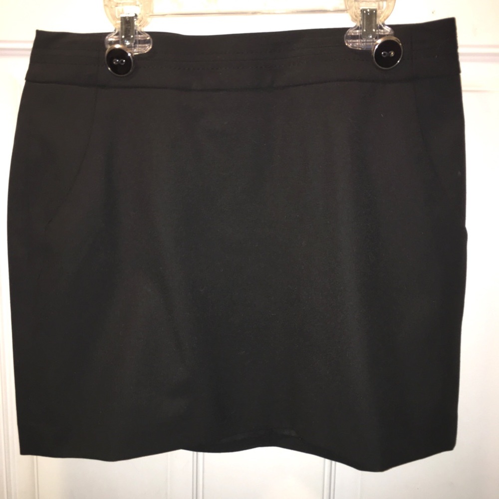 The Limited Skirt Suit-Styling with Button Details