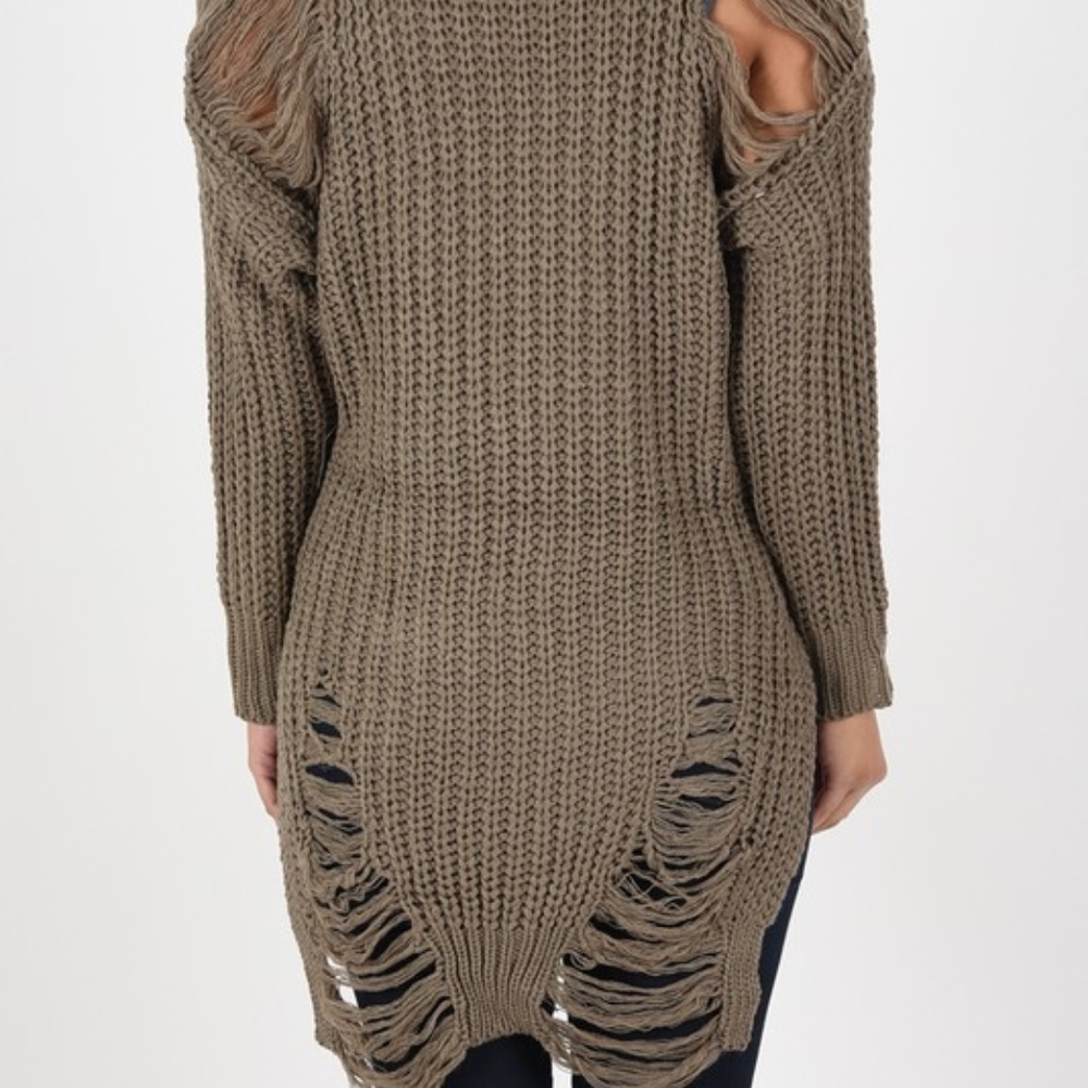 !!LAST ONE!! White Distressed Sweater S M L - Picture 5 of 5