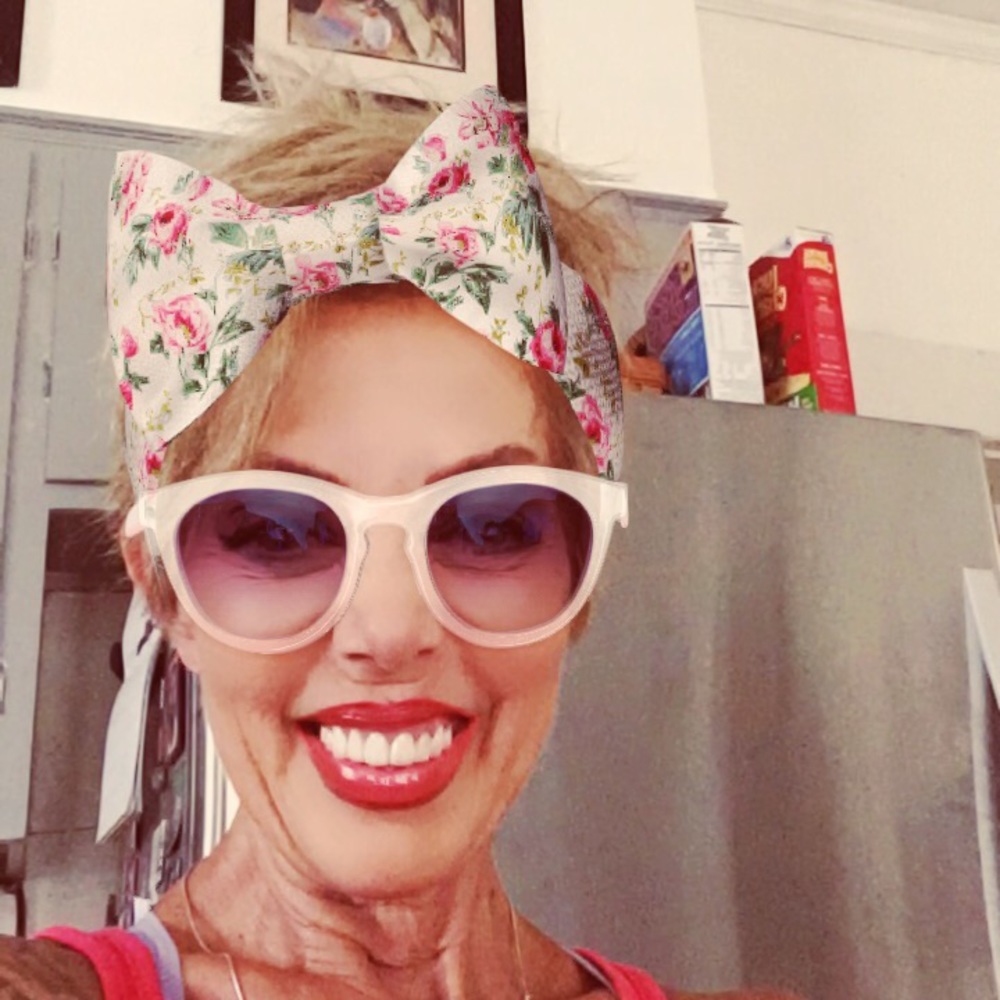 Meet your Posher, Deborah