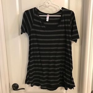 Lularoe perfect t