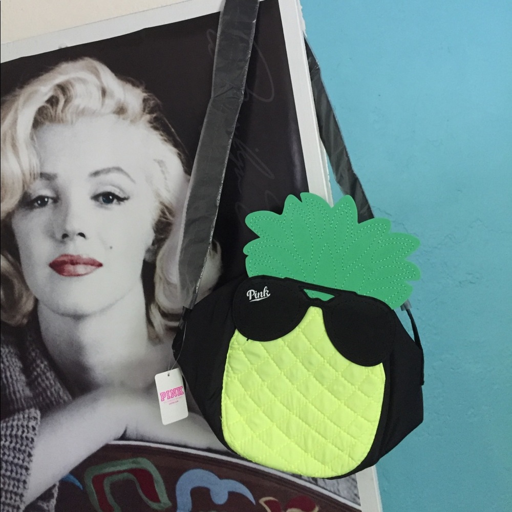 New pink pineapple lunch box/cooler