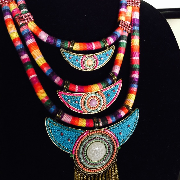 ❤️NECKLACE❤️ - Picture 2 of 6