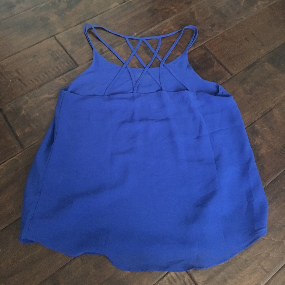Blue crisscross back top