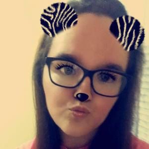 Meet your Posher, Carrie