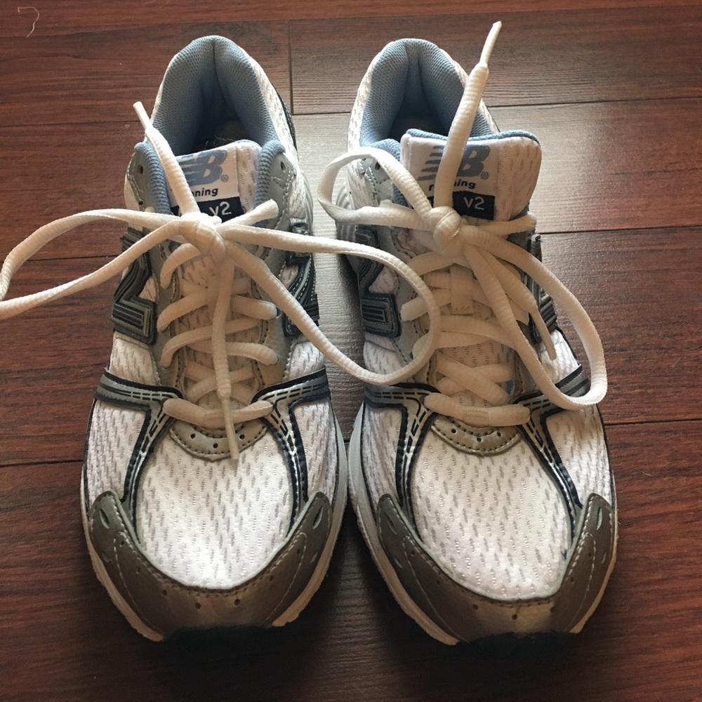 New Balance Tennis Shoes