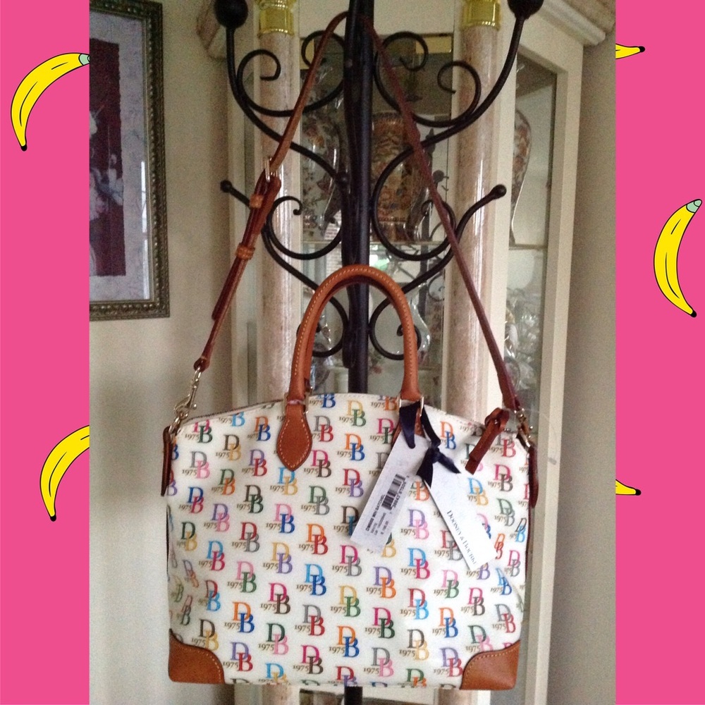 NWT 100% AUTHENTIC  DOONEY &  BOURKE CLASSIC HNDBG