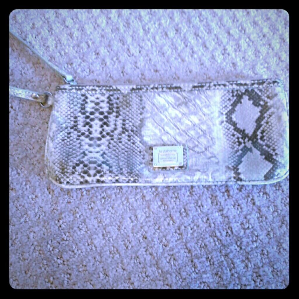 EUC LIZ CLAIBORNE SNAKE SKIN PATTERN WRISTLET