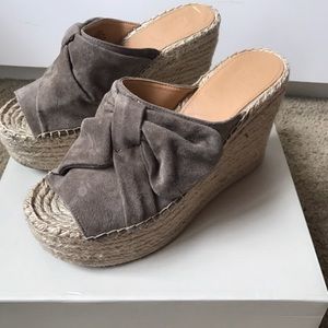 Marc Fisher Aidan Bow Espadrille Wedge, size 7