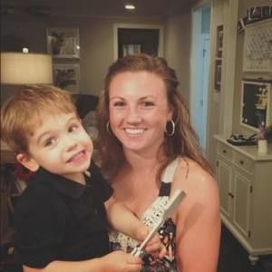 Meet your Posher, Emily