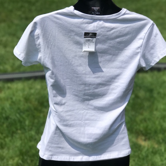 🌹Host Pick🌹Girls bite back! T-Shirt - Picture 5 of 8