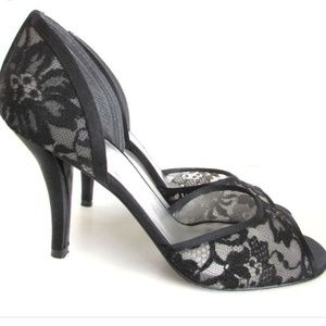 Stuart Weitzman lace heels